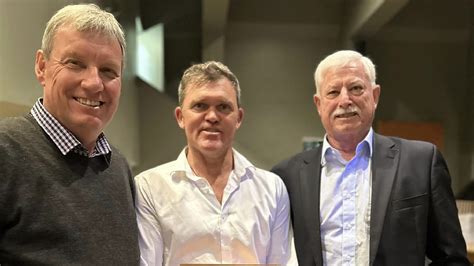 nearest bookies near me|Why Richard Hadlee was moved to tears when he gave Lou .